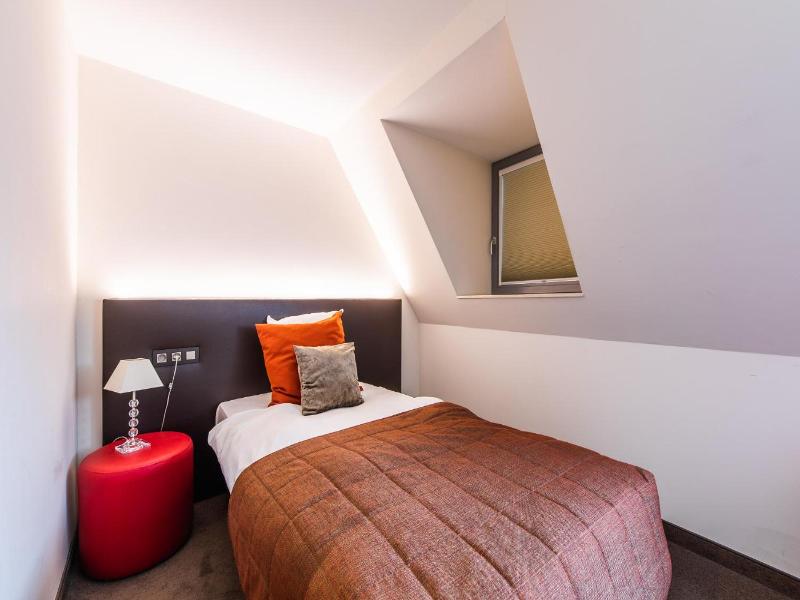 Malpertuus Hotel image