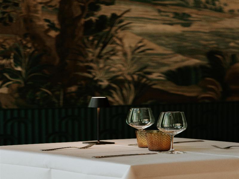 Hotel Damier image