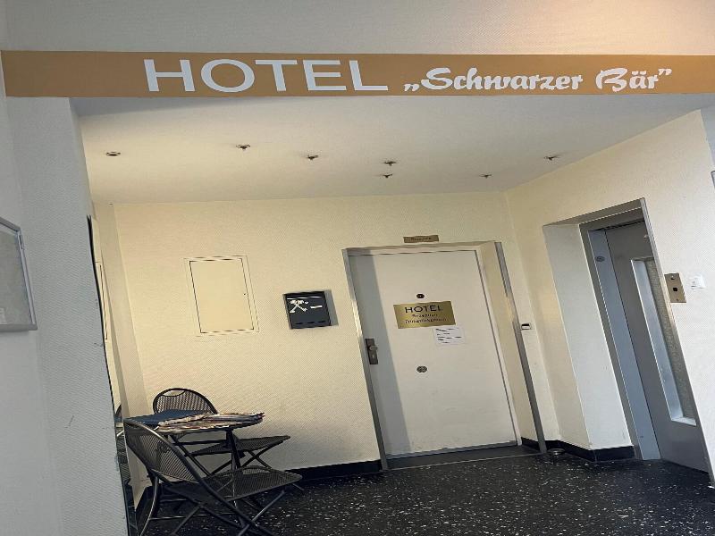Hotel Schwarzer Bar image
