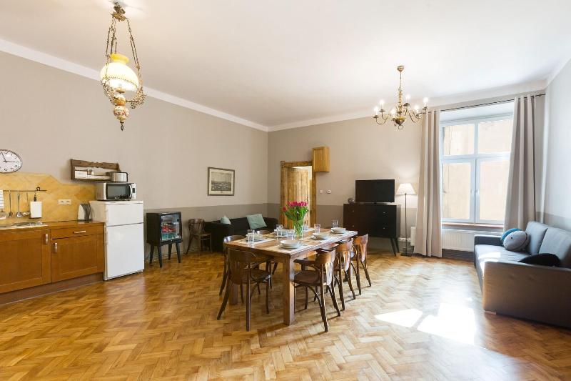 Antique Apartments Plac Szczepanski image