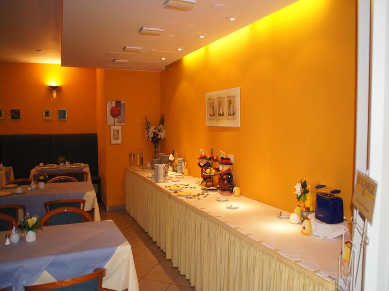 Hotel Am Buschkrugpark image