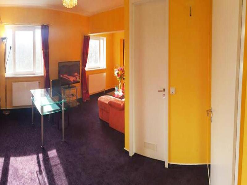 Hotel Am Buschkrugpark image