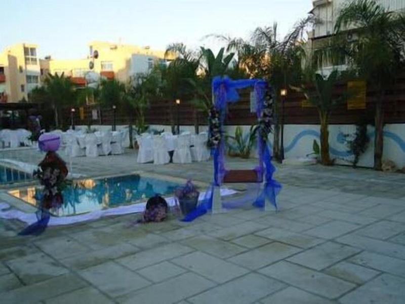 Valana Hotel Apartments image