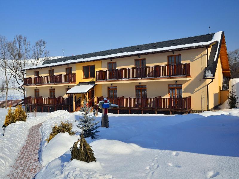 Relax Hotel Sojka image