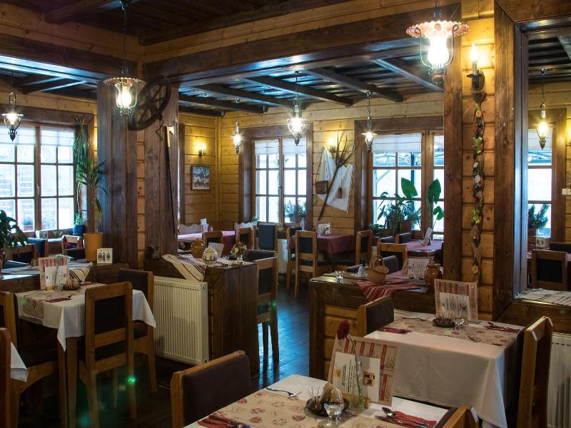 Relax Hotel Sojka image
