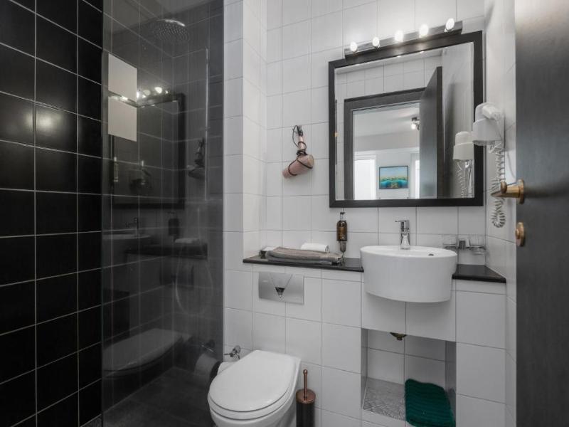 City Center Hotel image