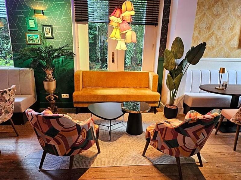 Hotel De Villa image