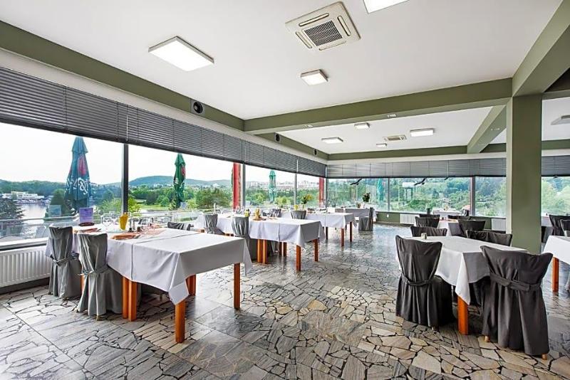 Hotel Rakovec image