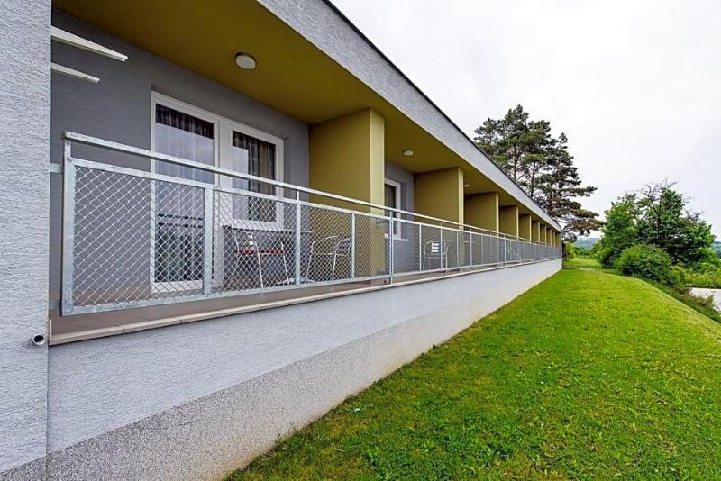Hotel Rakovec image