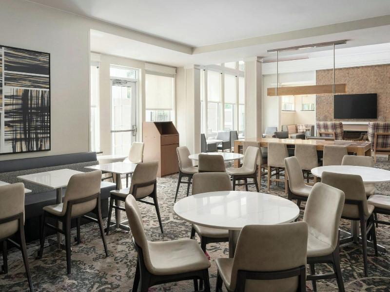 Residence Inn Gainesville I-75 image