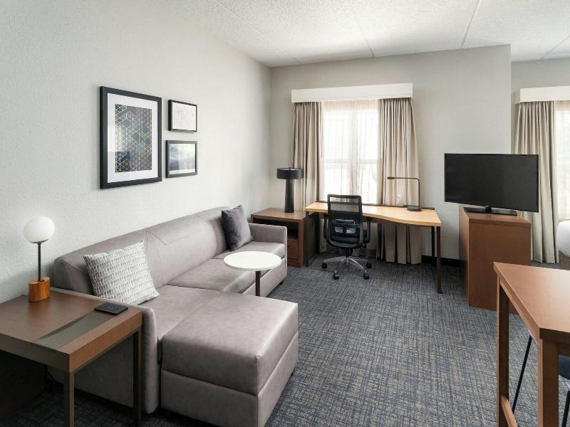 Residence Inn Gainesville I-75 image