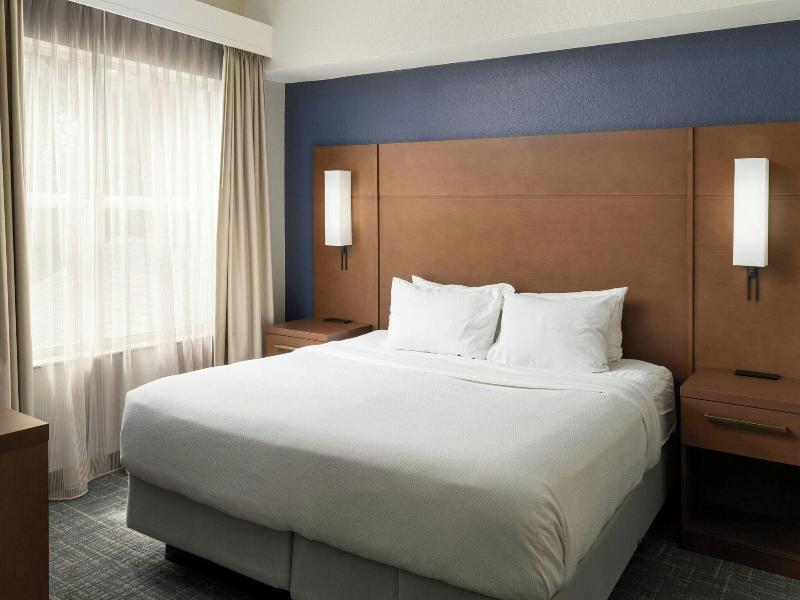 Residence Inn Gainesville I-75 image