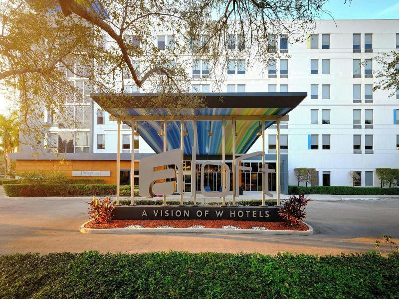 Aloft Miami Doral image