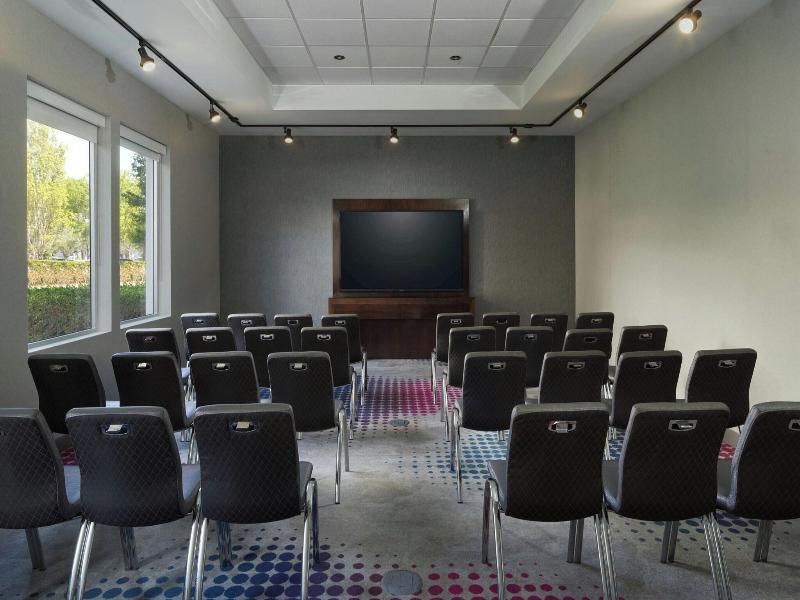 Aloft Miami Doral image