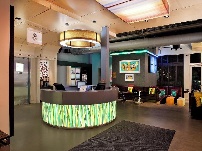 Aloft Miami Doral image
