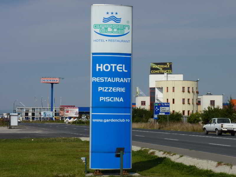 Garden Club Hotel image