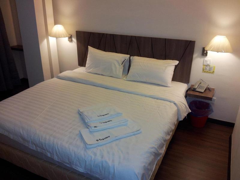 9 Square Hotel image