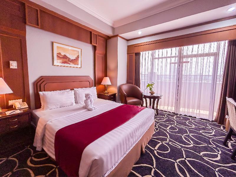 Planet Holiday Hotel & Residence image