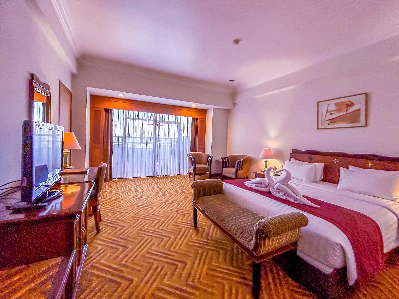 Planet Holiday Hotel & Residence image