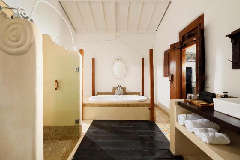 Puri Tempo Doeloe & Spa image