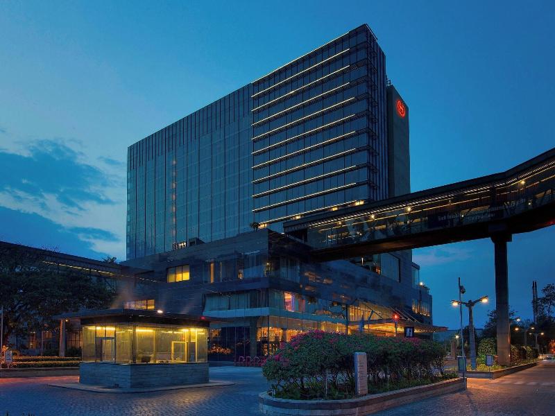 Sheraton Bangalore Hotel At Brigade Gateway image