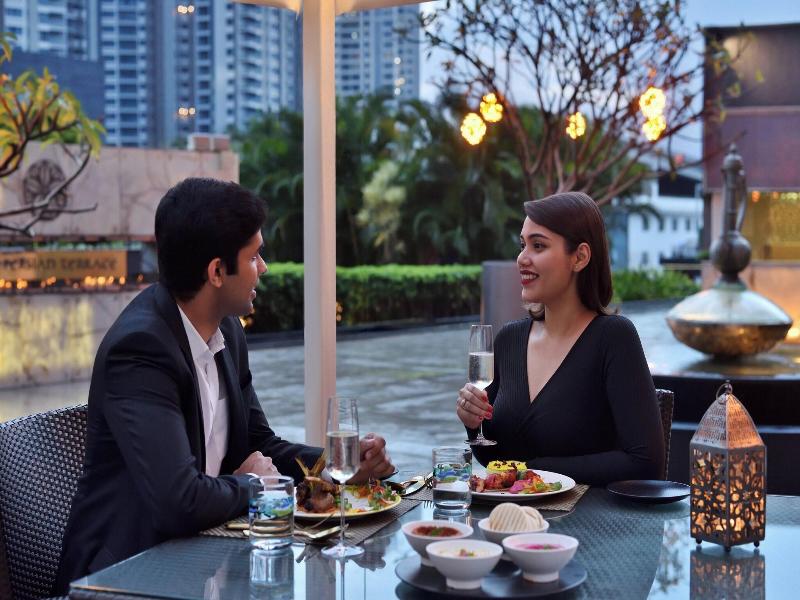 Sheraton Bangalore Hotel At Brigade Gateway image