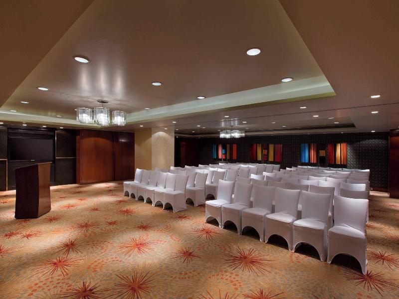 Sheraton Bangalore Hotel At Brigade Gateway image