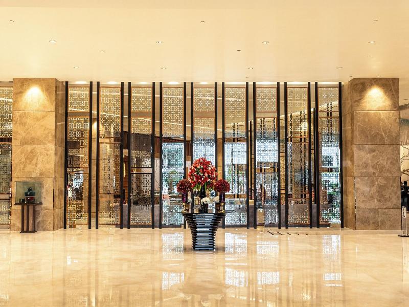 Sheraton Bangalore Hotel At Brigade Gateway image