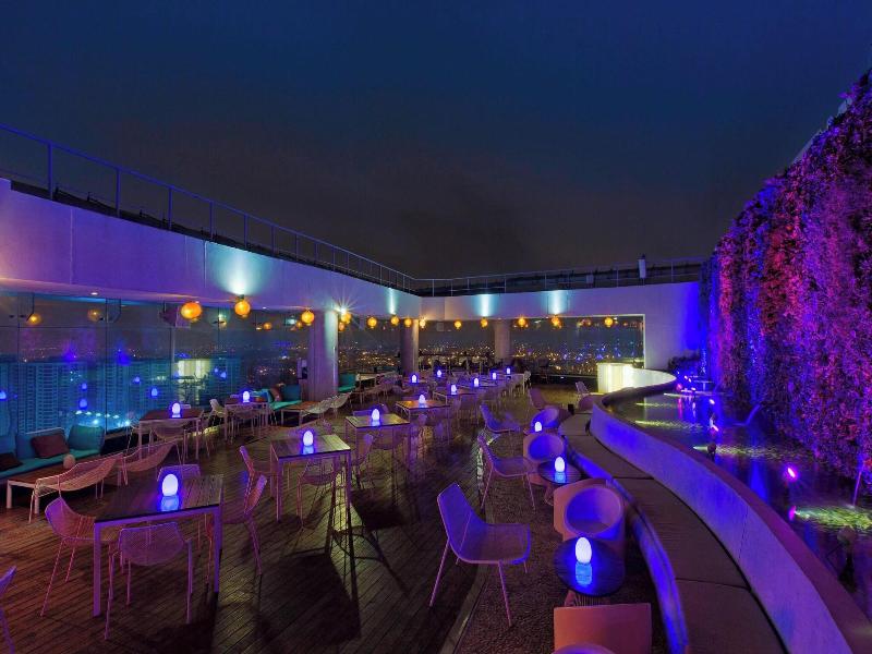 Sheraton Bangalore Hotel At Brigade Gateway image