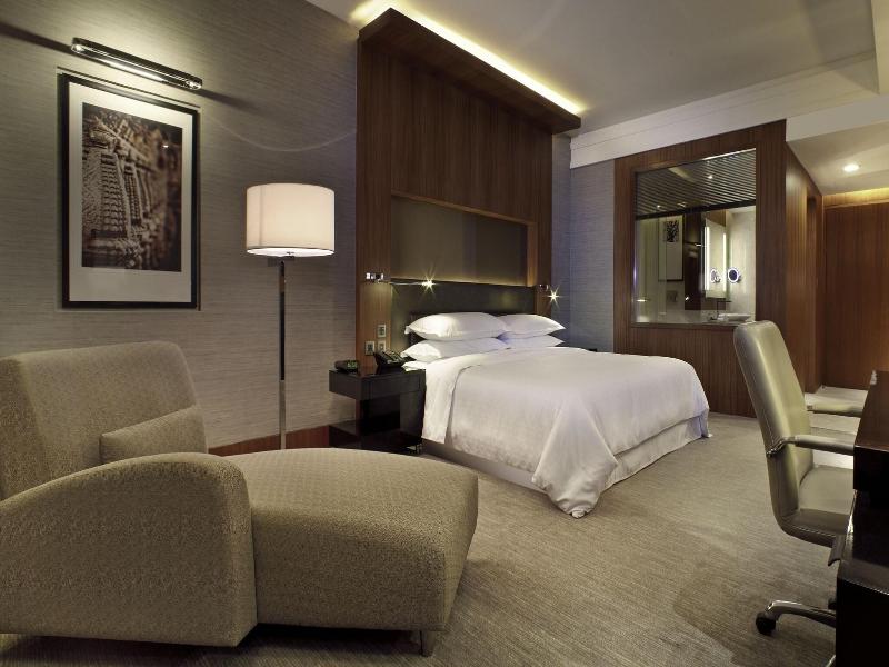 Sheraton Bangalore Hotel At Brigade Gateway image