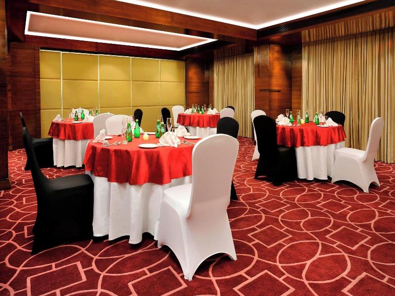 Four Points By Sheraton Ahmedabad image