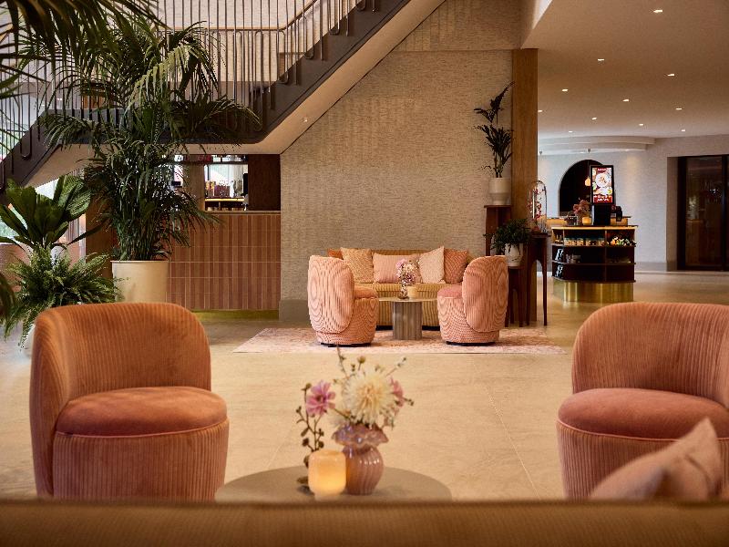 Van der Valk Hotel Volendam image