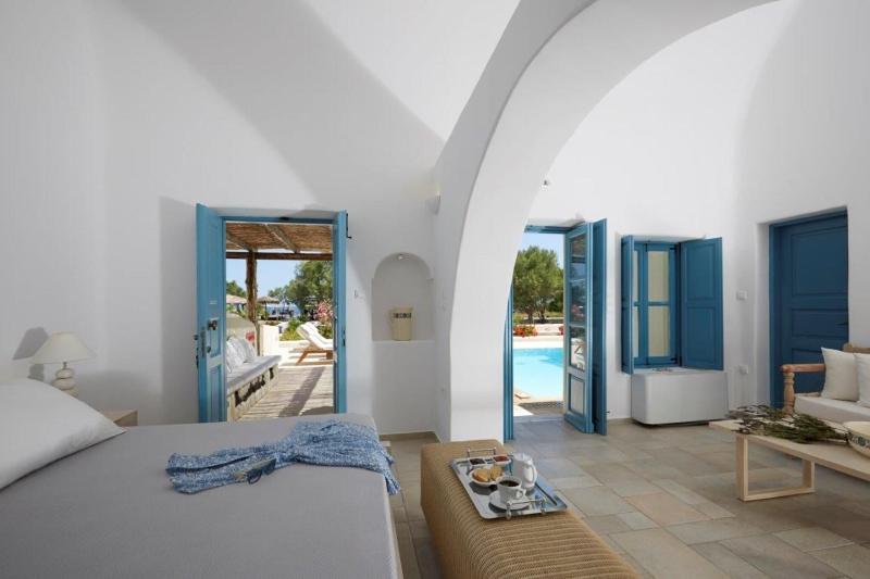Black Rose Suites image