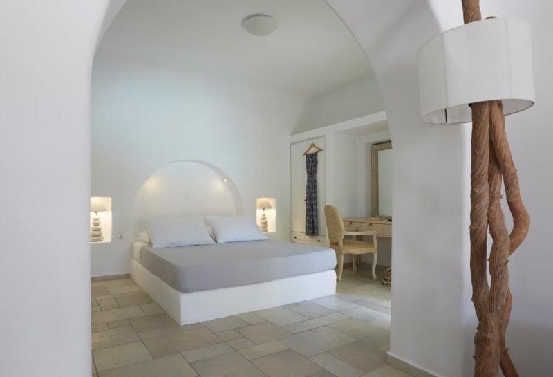 Black Rose Suites image