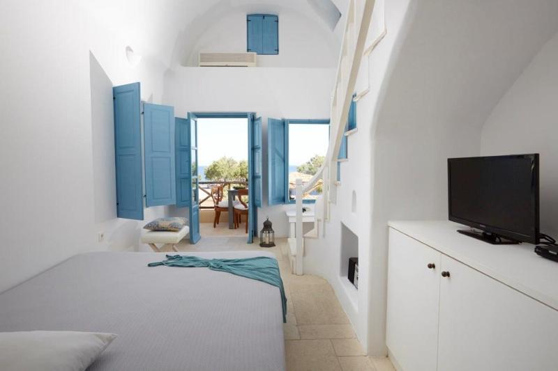 Black Rose Suites image