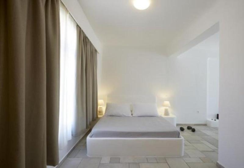 Black Rose Suites image