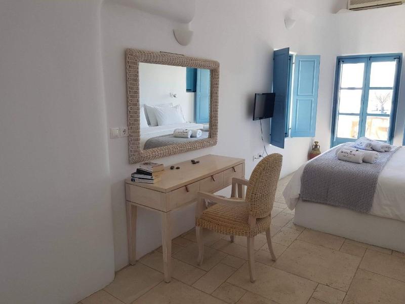 Black Rose Suites image