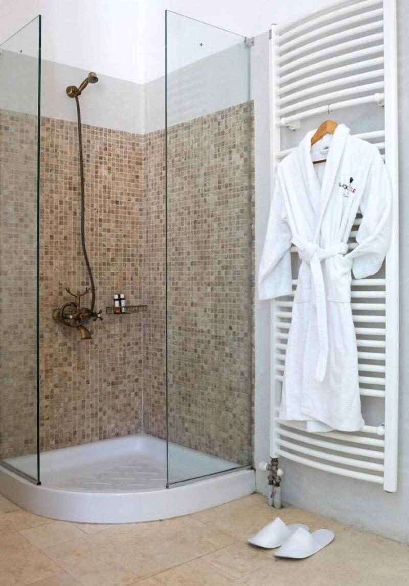 Black Rose Suites image