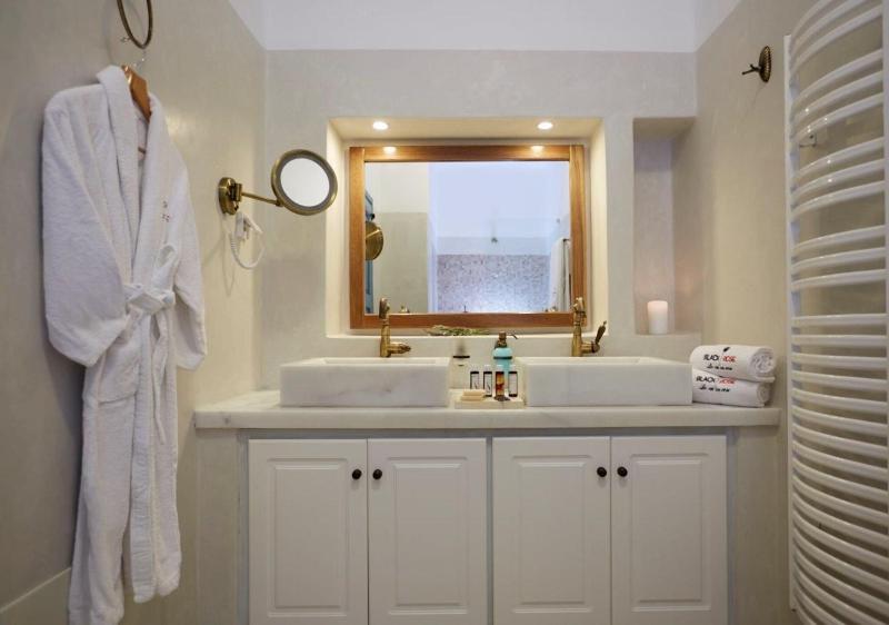 Black Rose Suites image