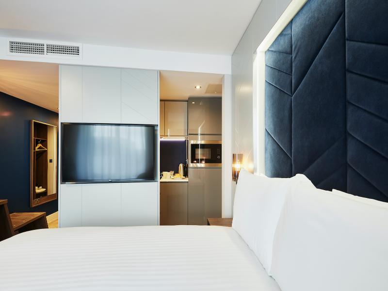 Roomzzz Newcastle City image