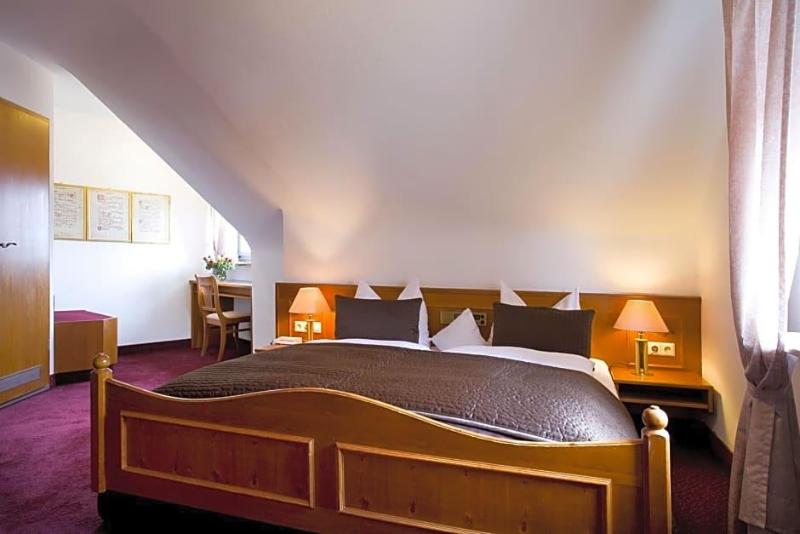 Hotel Traube image