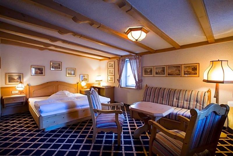 Hotel Traube image