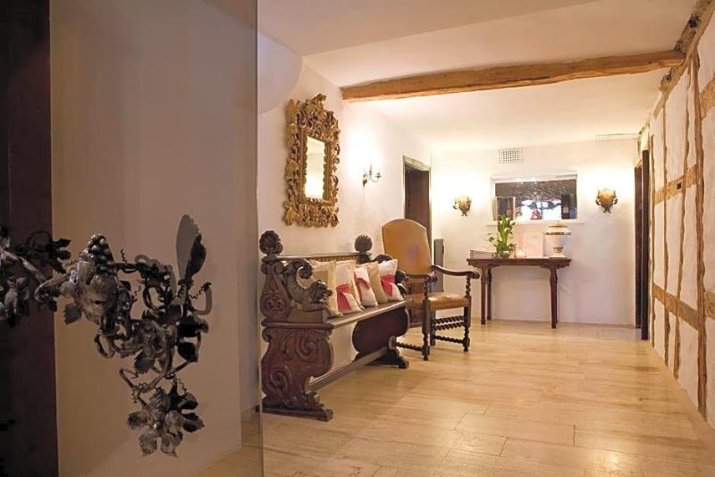 Hotel Traube image