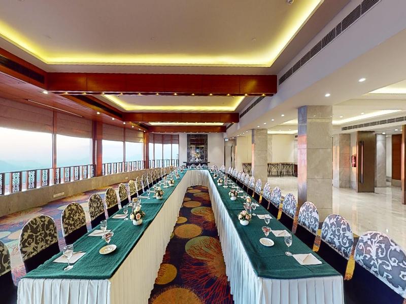 Radisson Hotel Shimla image