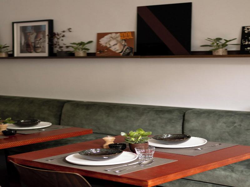 Industrie Hotel image