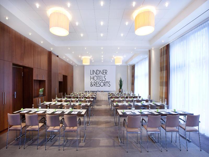 Lindner Hotel Hamburg Am Michel image