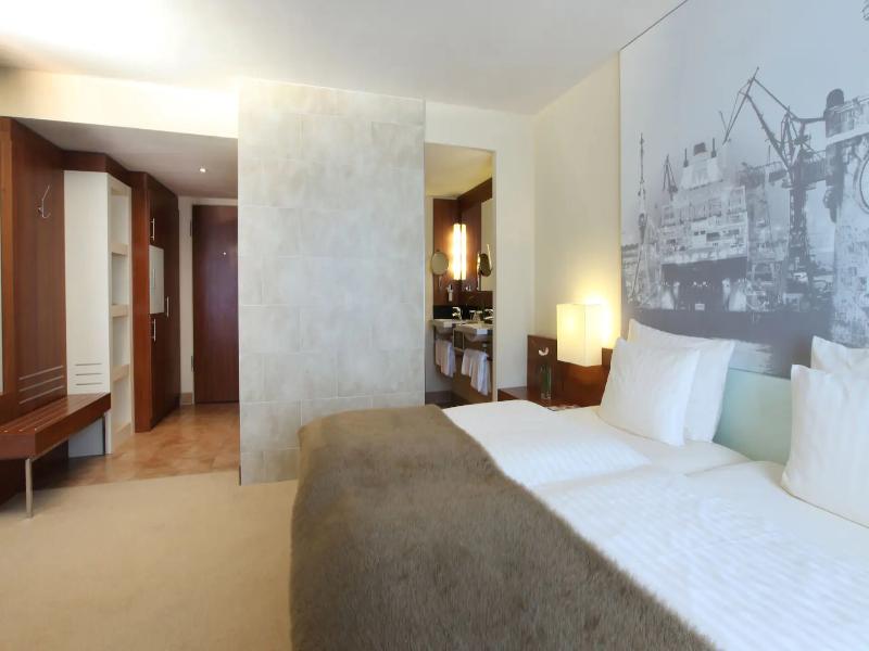 Lindner Hotel Hamburg Am Michel image