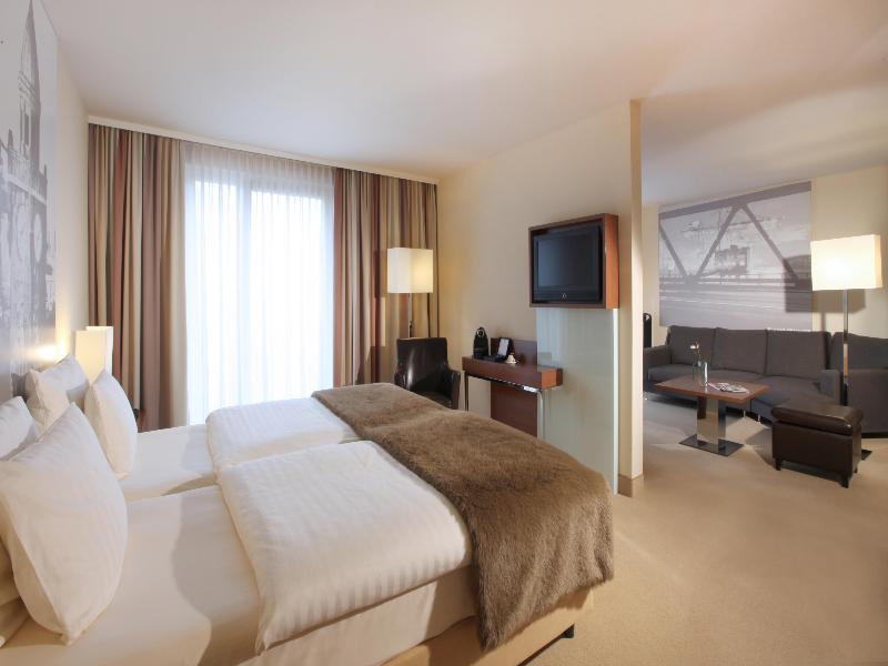 Lindner Hotel Hamburg Am Michel image