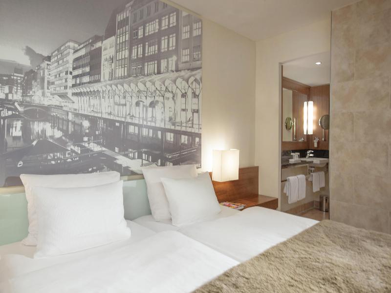 Lindner Hotel Hamburg Am Michel image