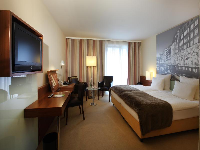 Lindner Hotel Hamburg Am Michel image